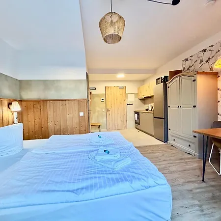 Homely Bielefeld- Mit Terrasse& Parkplatz, Self Check-in Lejlighed Bielefeld