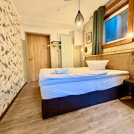 Lejlighed Homely Bielefeld- Mit Terrasse& Parkplatz, Self Check-in