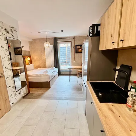 Homely Bielefeld- Mit Terrasse& Parkplatz, Self Check-in * Bielefeld