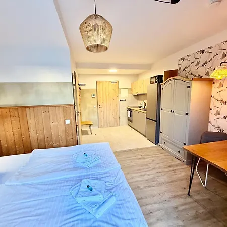 Homely Bielefeld- Mit Terrasse& Parkplatz, Self Check-in Lejlighed *