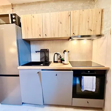 Апартаменты Homely Bielefeld- Mit Terrasse& Parkplatz, Self Check-in Билефельд