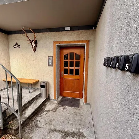 Homely Bielefeld- Mit Terrasse& Parkplatz, Self Check-in Appartamento Bielefeld