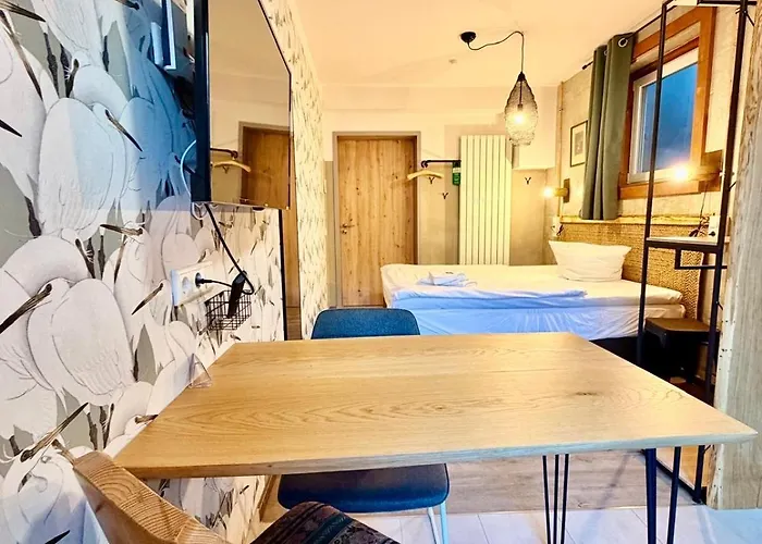 Homely Bielefeld- Mit Terrasse& Parkplatz, Self Check-in