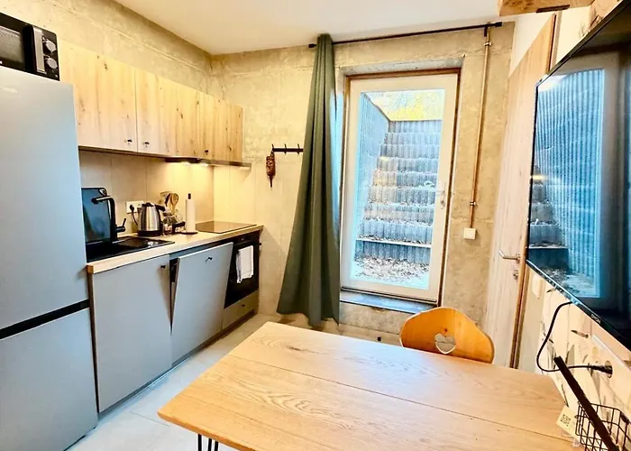 Homely Bielefeld- Mit Terrasse& Parkplatz, Self Check-in Bielefeld