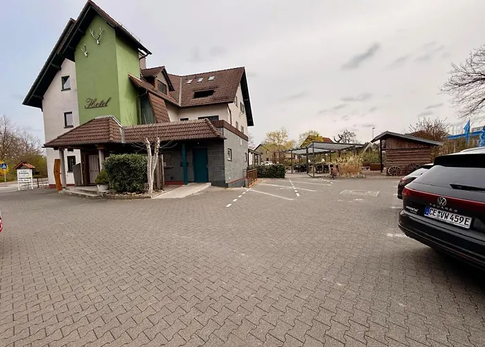 Апартаменты Homely Bielefeld- Mit Terrasse& Parkplatz, Self Check-in Билефельд